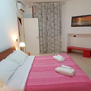 https://olimpo-apartments-st-john-in-lateran.it-romehotels.com
